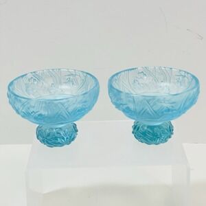 LIULI Living 2 oz Frosted Blue Sake Art Crystal Chrysanthemum Shot Glass